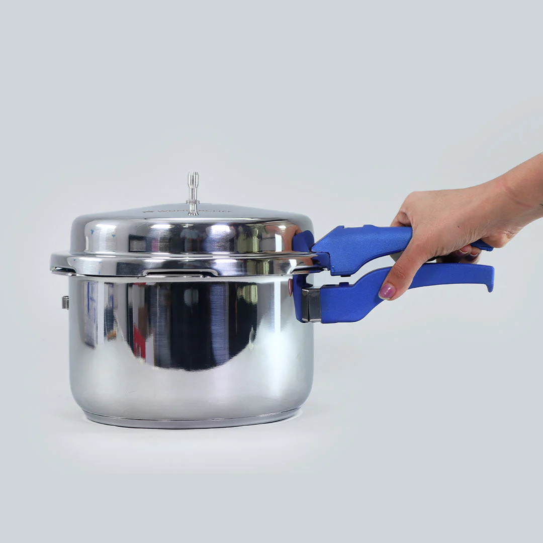 Nigella Pressure Cooker 3 Litres, Blue – Lid Handle - Image 6