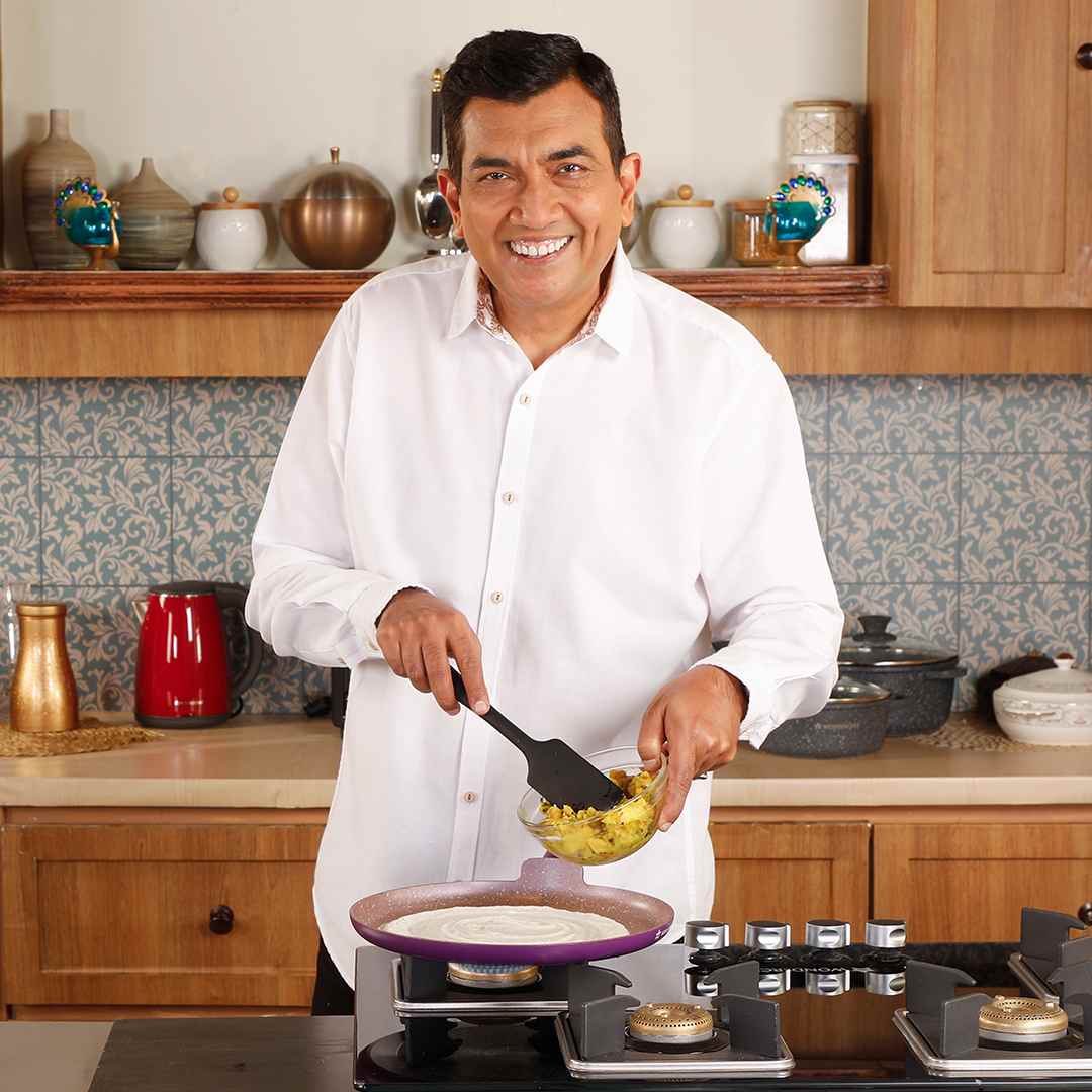 Wonderchef Renewed Royal Velvet 24cm Non-Stick Dosa Tawa | Induction Bottom | Soft-Touch Handle | Virgin Grade Aluminium | 3mm Thick | PFOA and Heavy Metals Free - Image 12